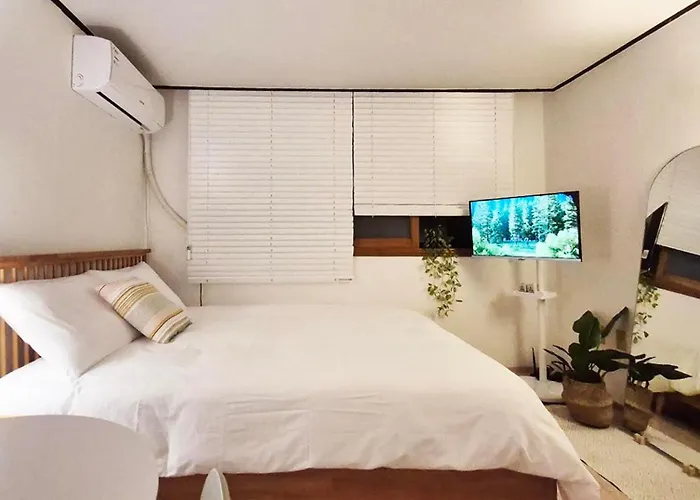 Appartement 홍대 연남 # Y201 *